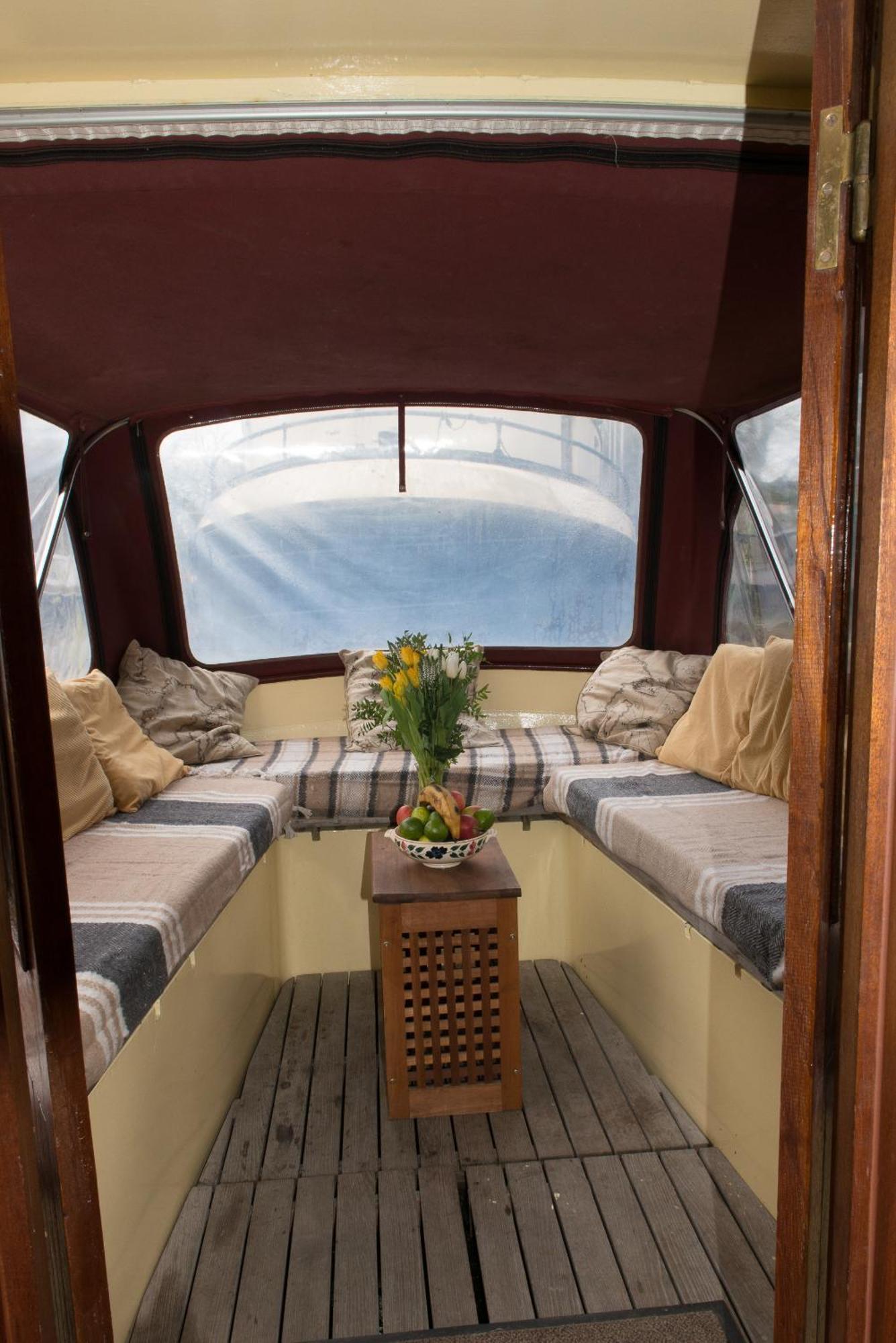 Bateau-hôtel Salonboot De Wending *